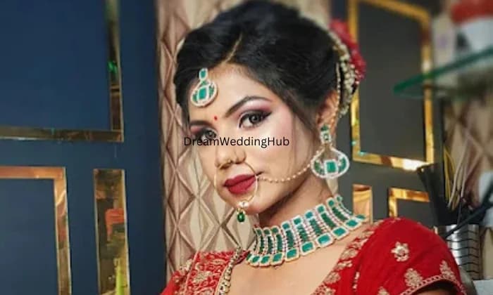 Naina Beauty Salon Naina Beauty Salon