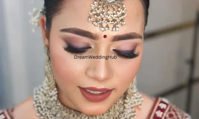 Golden Touch Makeover Lalganj Golden Touch Makeover Lalganj