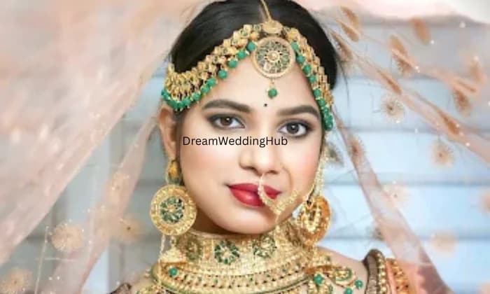 The Mirror Beauty Salon The Mirror Beauty Salon