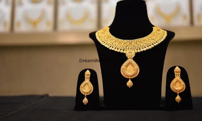 Chhaganlal Dayaljee Sons Jewellers Chhaganlal Dayaljee Sons Jewellers