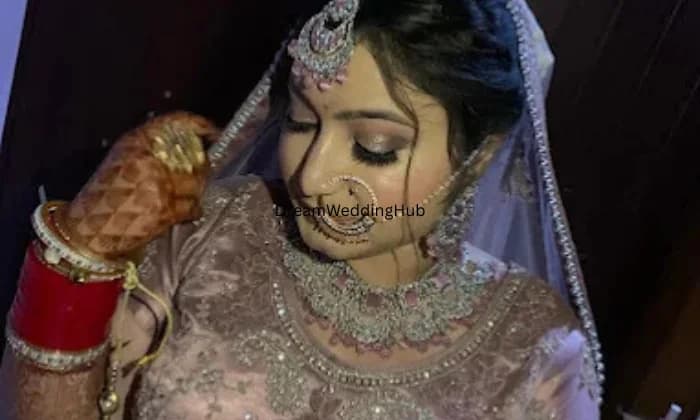 Nikkis Beauty Shop Nikkis Beauty Shop