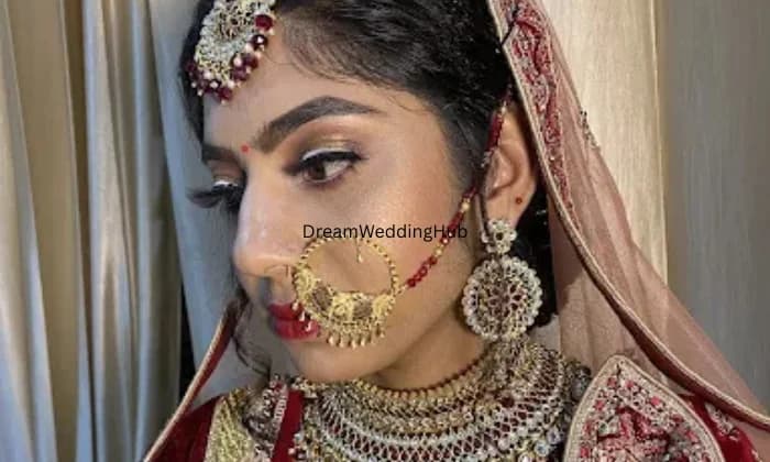 Anchal Makeovers pathankot Anchal Makeovers pathankot