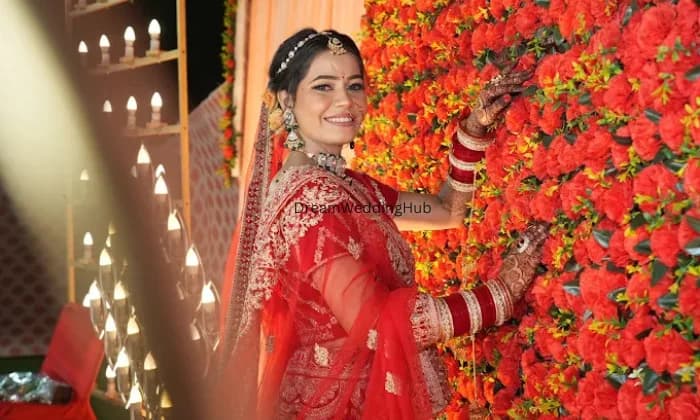 Glambydevyani Glambydevyani