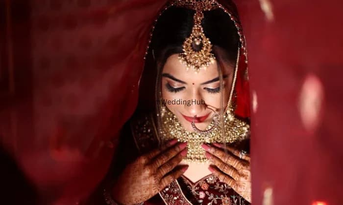 Komal Bhatnagar Nails Makeup Studio Komal Bhatnagar Nails Makeup Studio