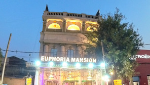 Euphoria Mansion Banquet