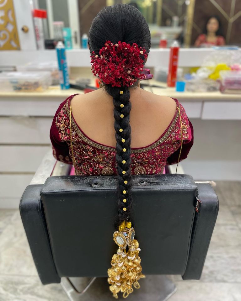 Riya Hair Saloon 