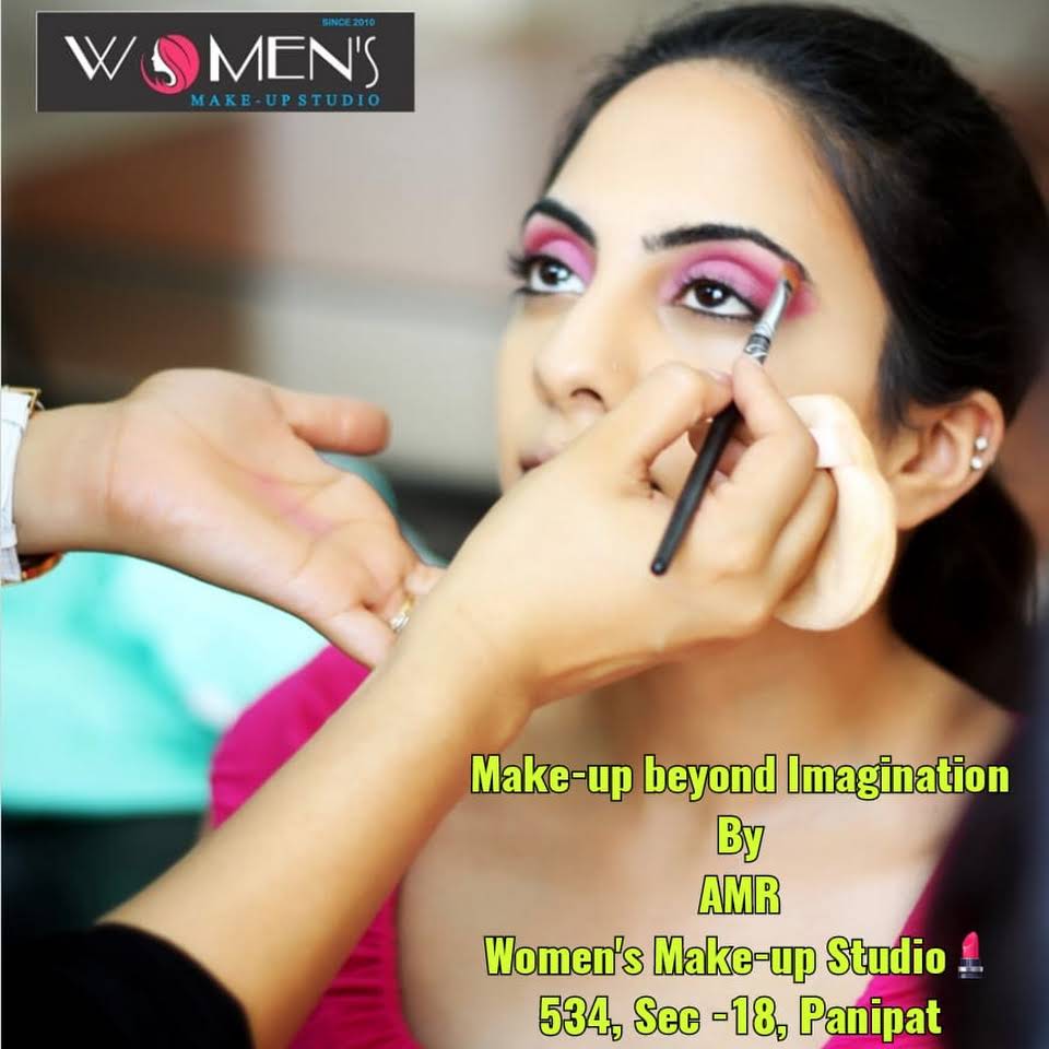 Women Makeup Studio